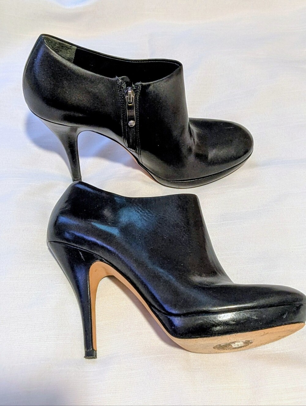 Via Spiga Black Leather High-Heel Ankle Booties with Side Zip  Sz 6